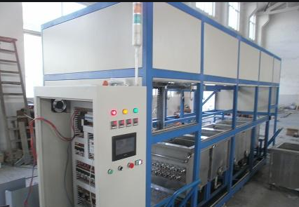 定制型機(jī)械臂抓取式全自動(dòng)清洗機(jī)